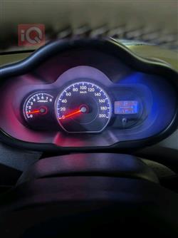 هیوندای i10